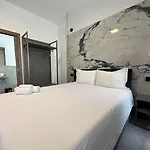Dolmen 3*