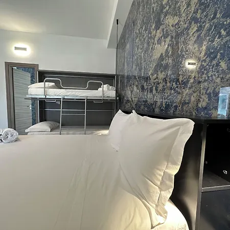 Dolmen بيت ضيافة 3*